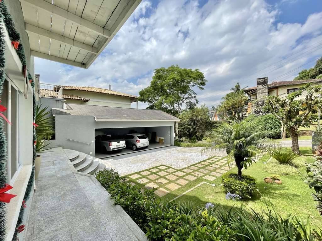  - Cond São Paulo II - Casa linda, 4 suítes, piscina, gourmet, condo completo!