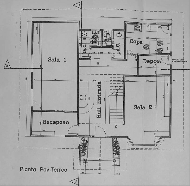  - Av José Giorgi - COMERCIAL - 3 salas + 2 salões, 4 wcs, 10 vagas!