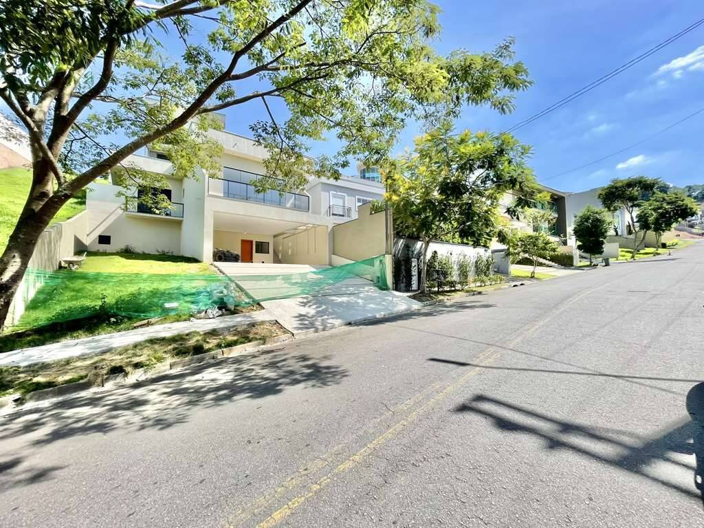 Casa de condomínio à venda com 3 quartos - Residencial dos Lagos,