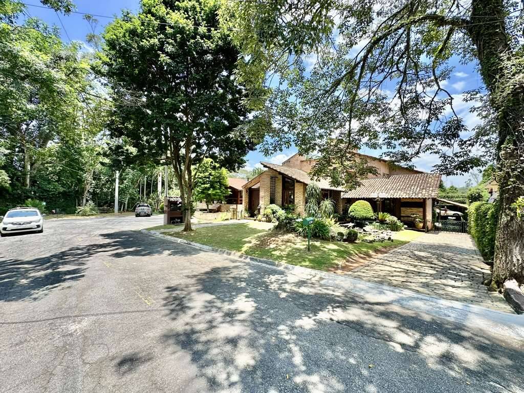  - Cond. Nova Higienópolis - LINDA! Rústica, 4 sts, salão festas!