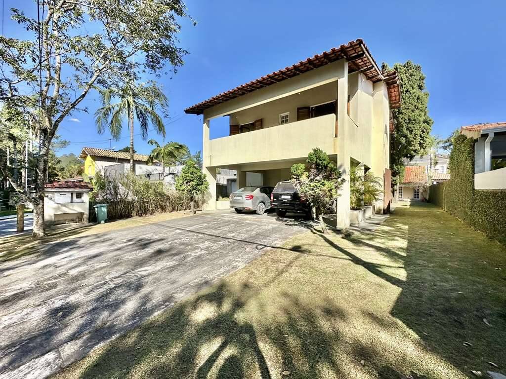 Casa à venda com 3 quartos, 380,00m² - Nova Higienópolis,