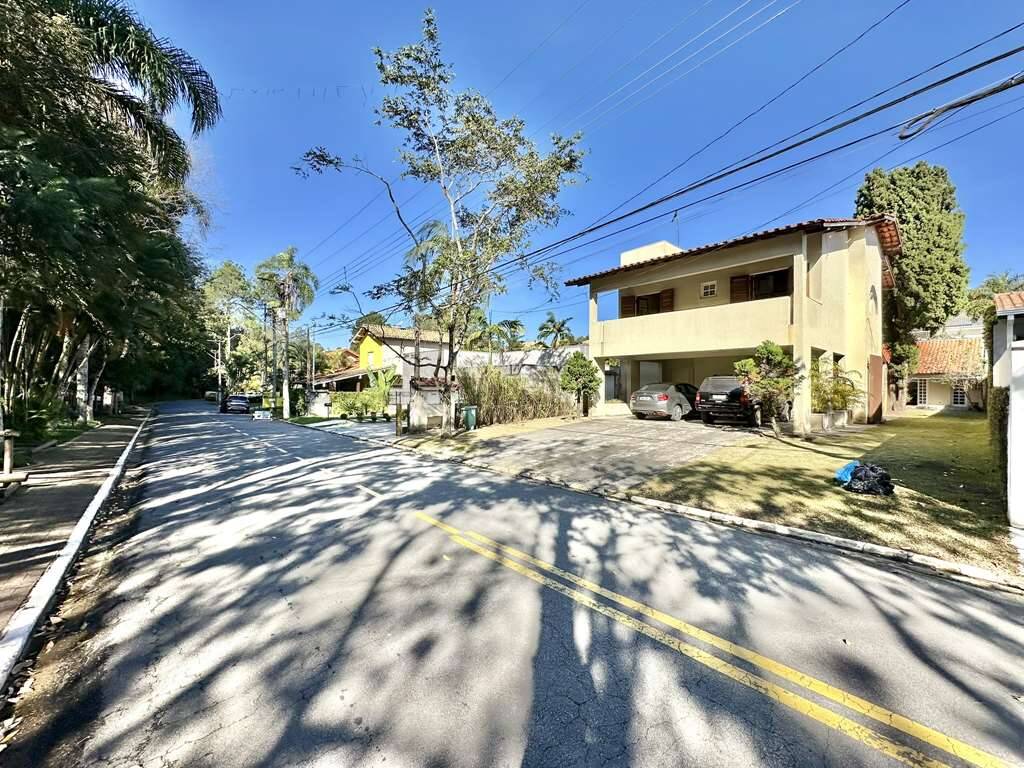 Casa à venda com 3 quartos, 380,00m² - Nova Higienópolis,