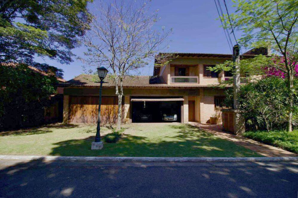 Casa de condomínio à venda com 7 quartos, 1351,74m² - Aldeia da Serra,