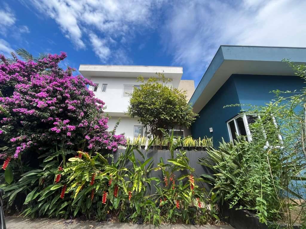  - Cond. Nova Higienópolis - 3 suítes, escritório, gourmet e piscina!