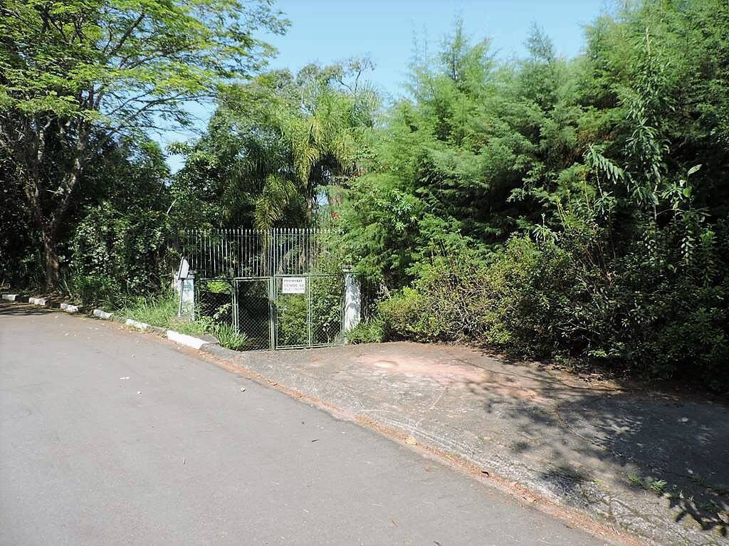 Casa de condomínio à venda com 3 quartos, 372,28m² - Chácaras do Peroba,