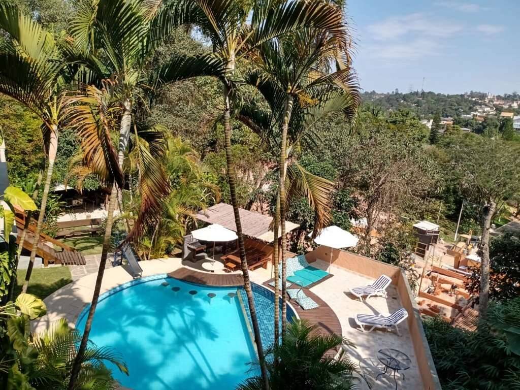 Casa de condomínio para alugar com 4 quartos - Altos de São Fernando,