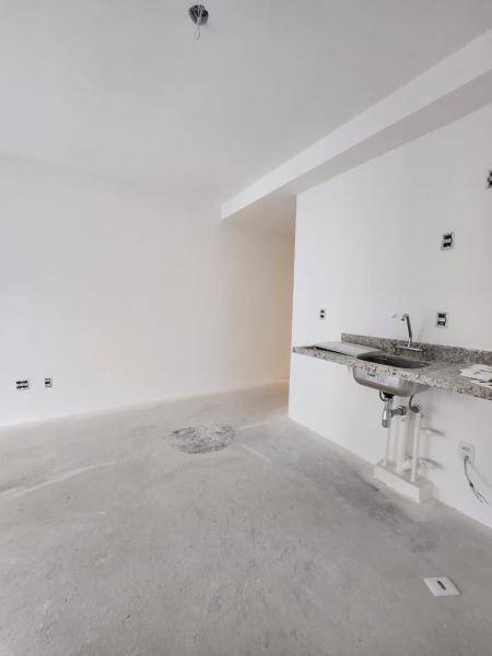  - Apartamento 2 dormitórios à venda perto do metrô Conceição - SP