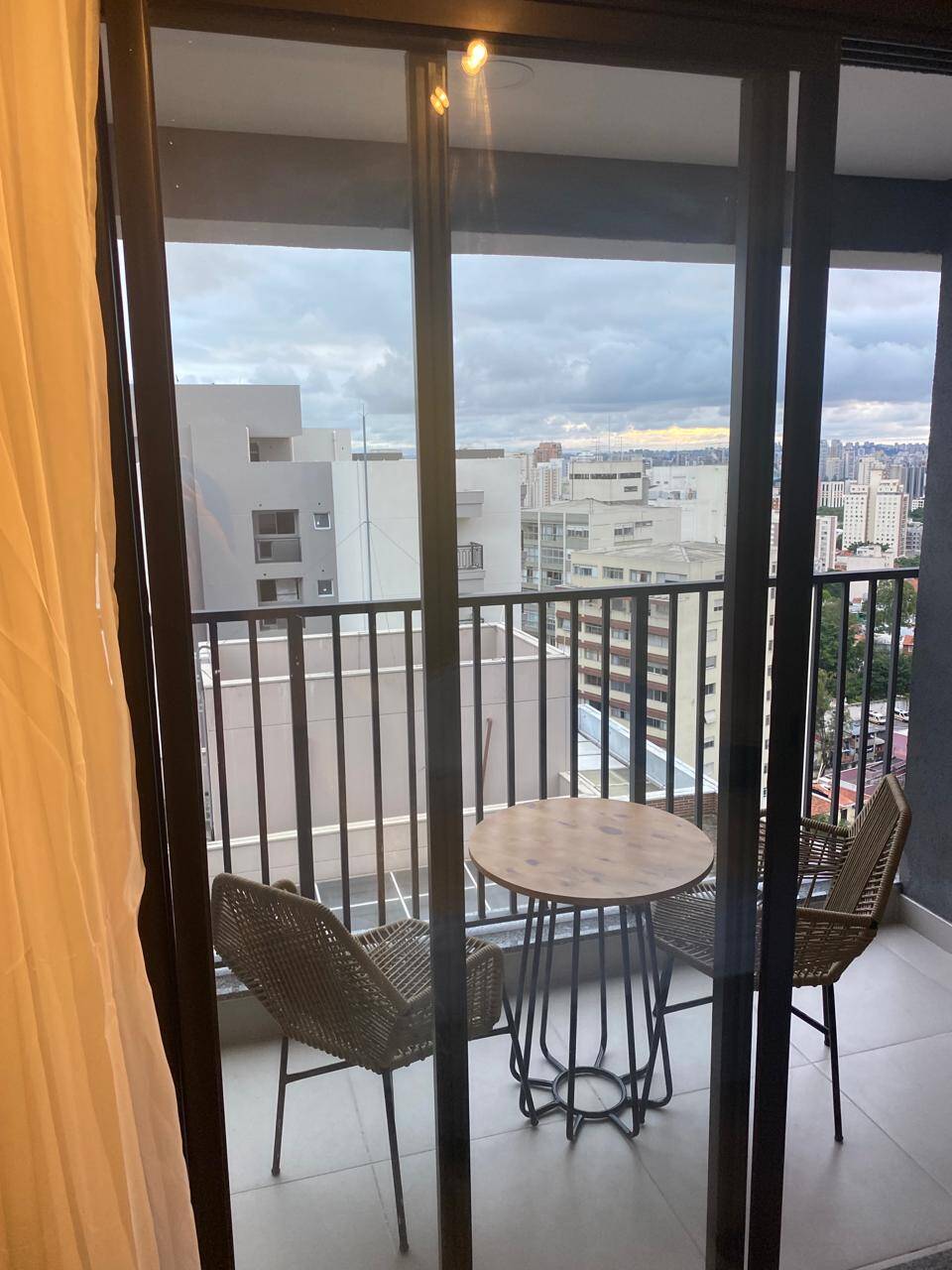  - Studio com 1 dormitório para alugar na Vila Mariana - SP