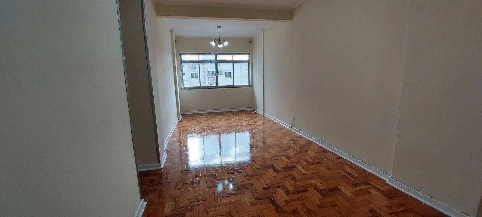 Apartamento à venda com 2 quartos, 69m² - Aclimação,