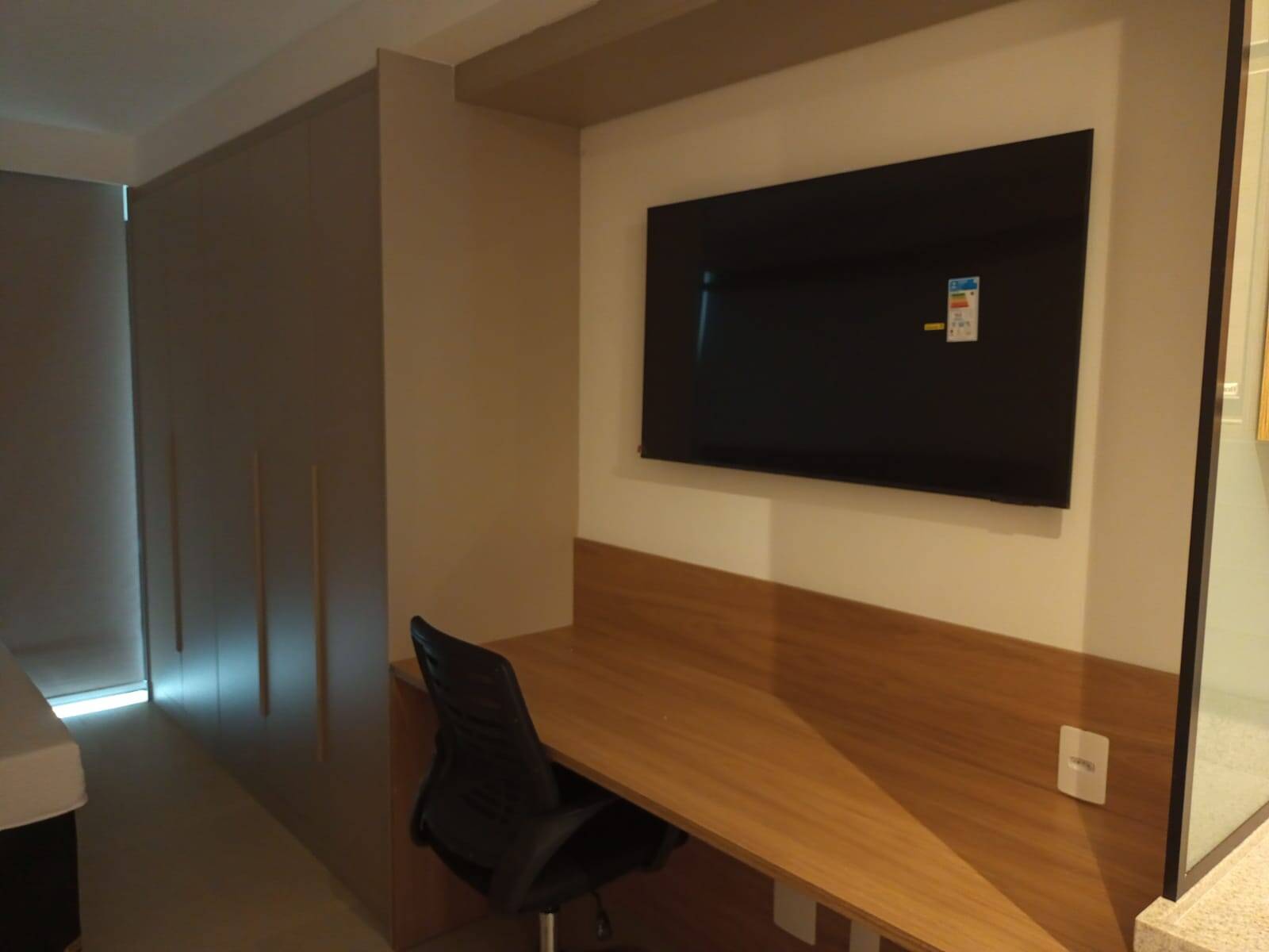  - Studio mobiliado para locação no Brooklin 33m²