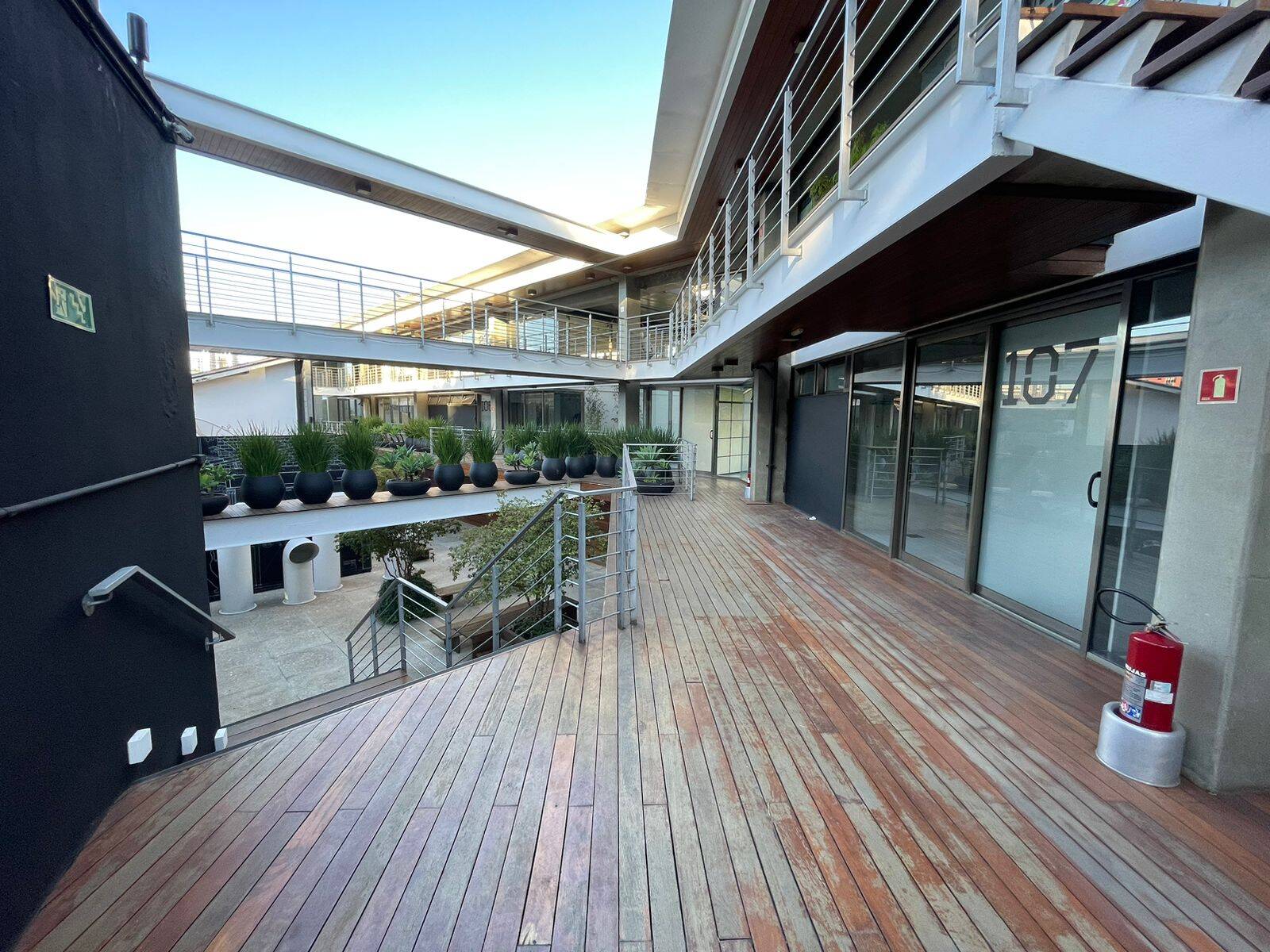  - CONJUNTO COMERCIAL com 225,11M² no Bairro Vila Madalena