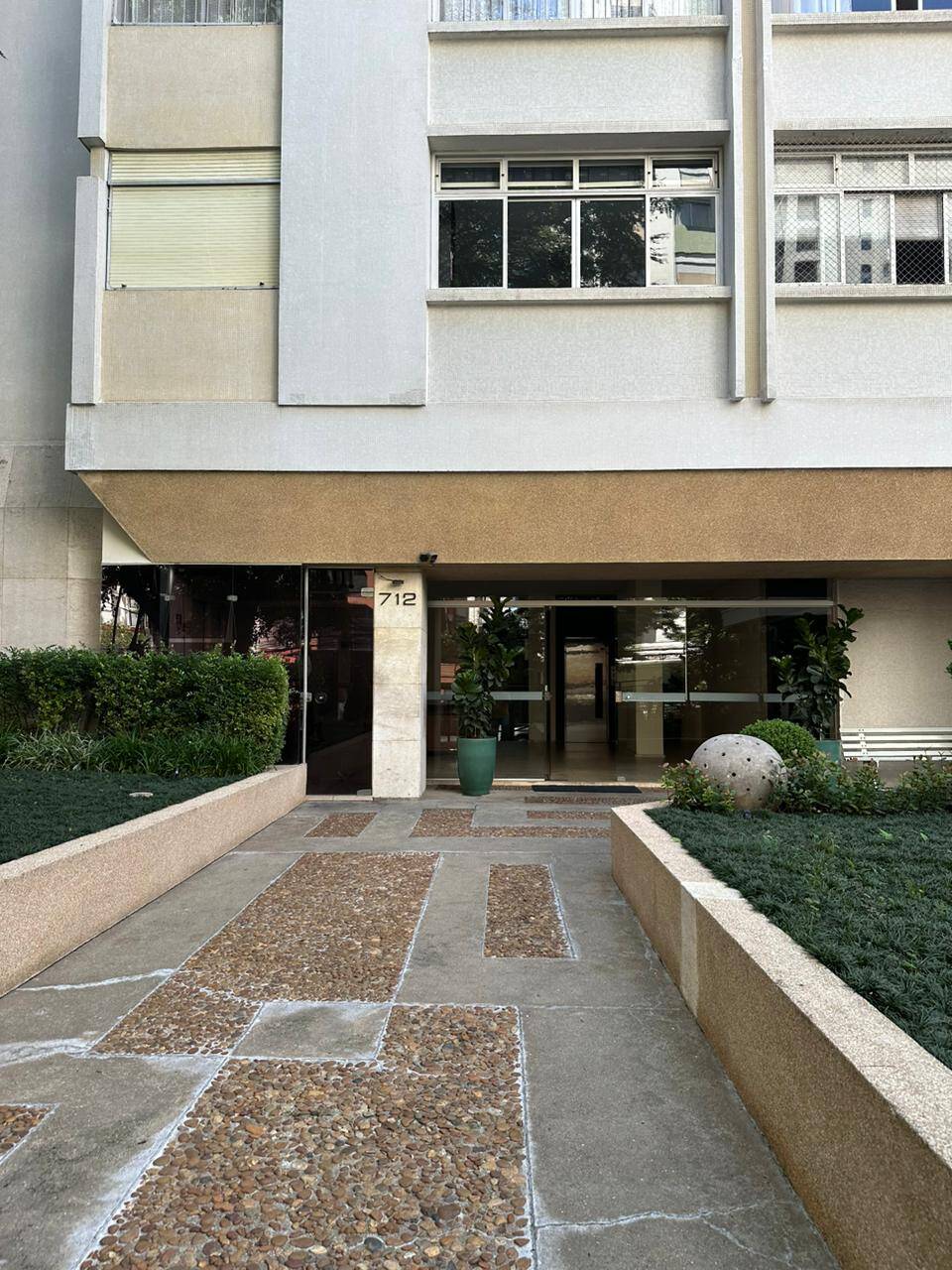  - Apartamento com 2 dormitórios próximo Parque Trianon e Estação Masp