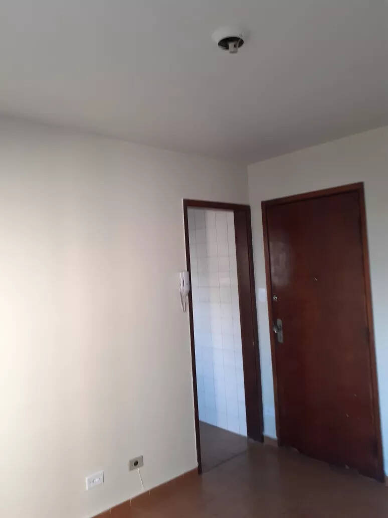  - Apartamento com 1 dormitório no Cambuci