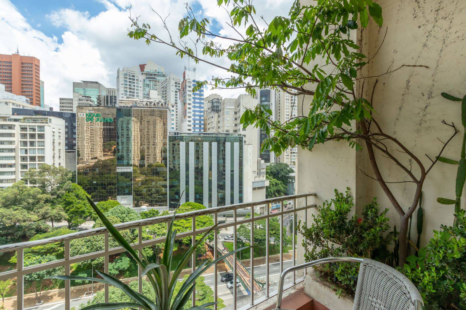 Apartamento à venda com 3 quartos, 350,00m² - Bela Vista,