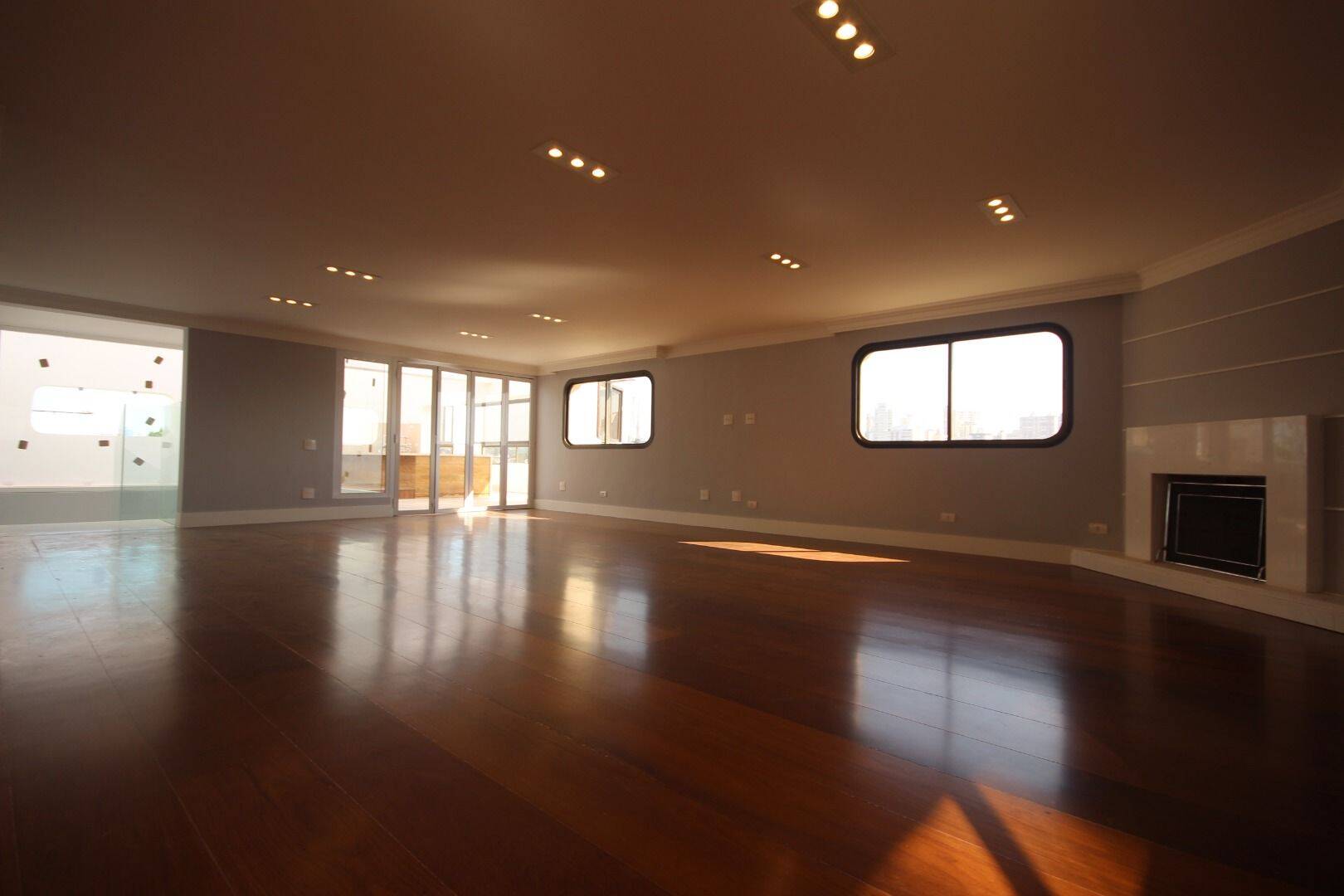  - Cobertura Duplex Reformada a venda