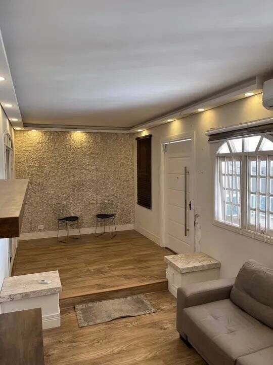  - Casa Térrea na Vila do Castelo - 250m² 3 Dorm. 1 Suíte e 3 Vagas