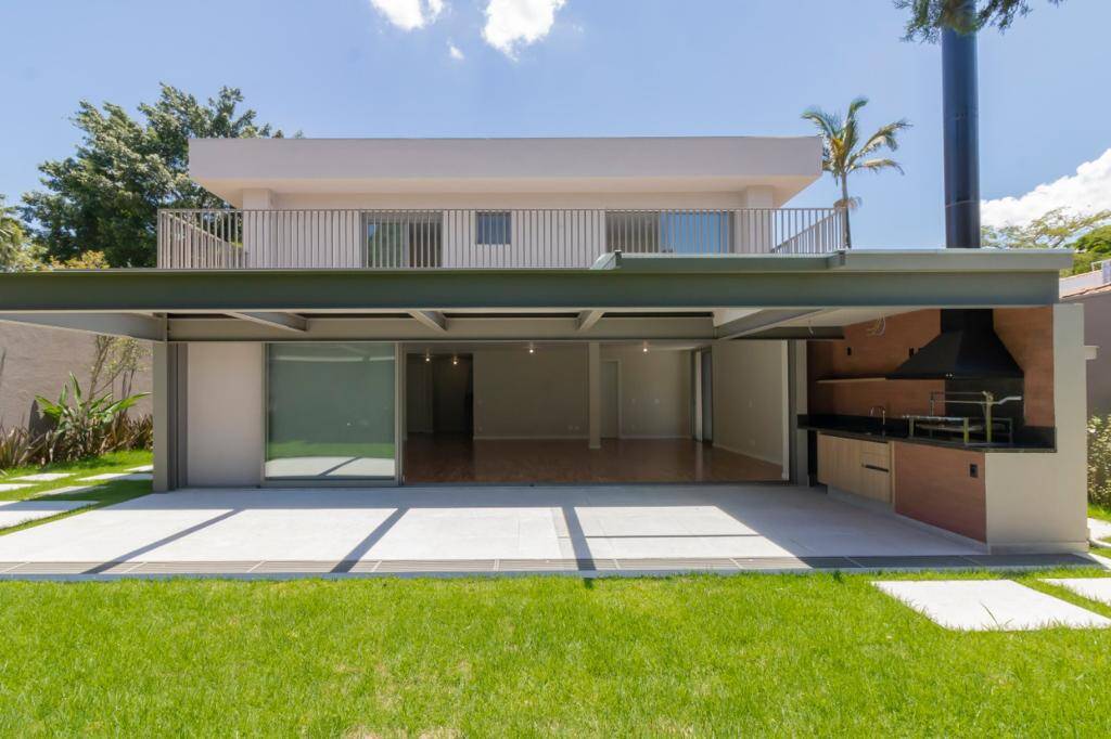 Casa para alugar com 4 quartos, 581,00m² - Alto de Pinheiros,