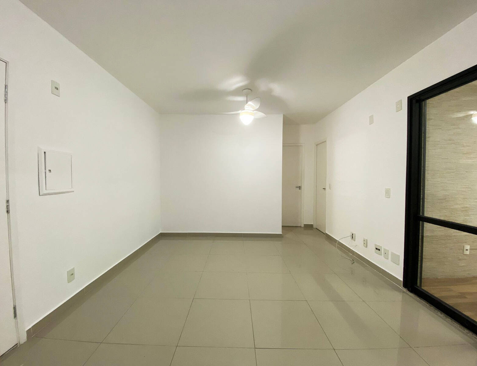  - Apartamento com 2 dormitórios para locação na Bela Vista