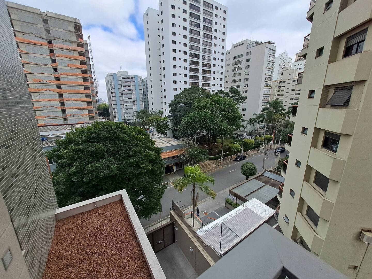  - APARTAMENTO a VENDA , mobiliado 1 DORMITORIO, NOVO , COM VAGA , Jd PAULISTA