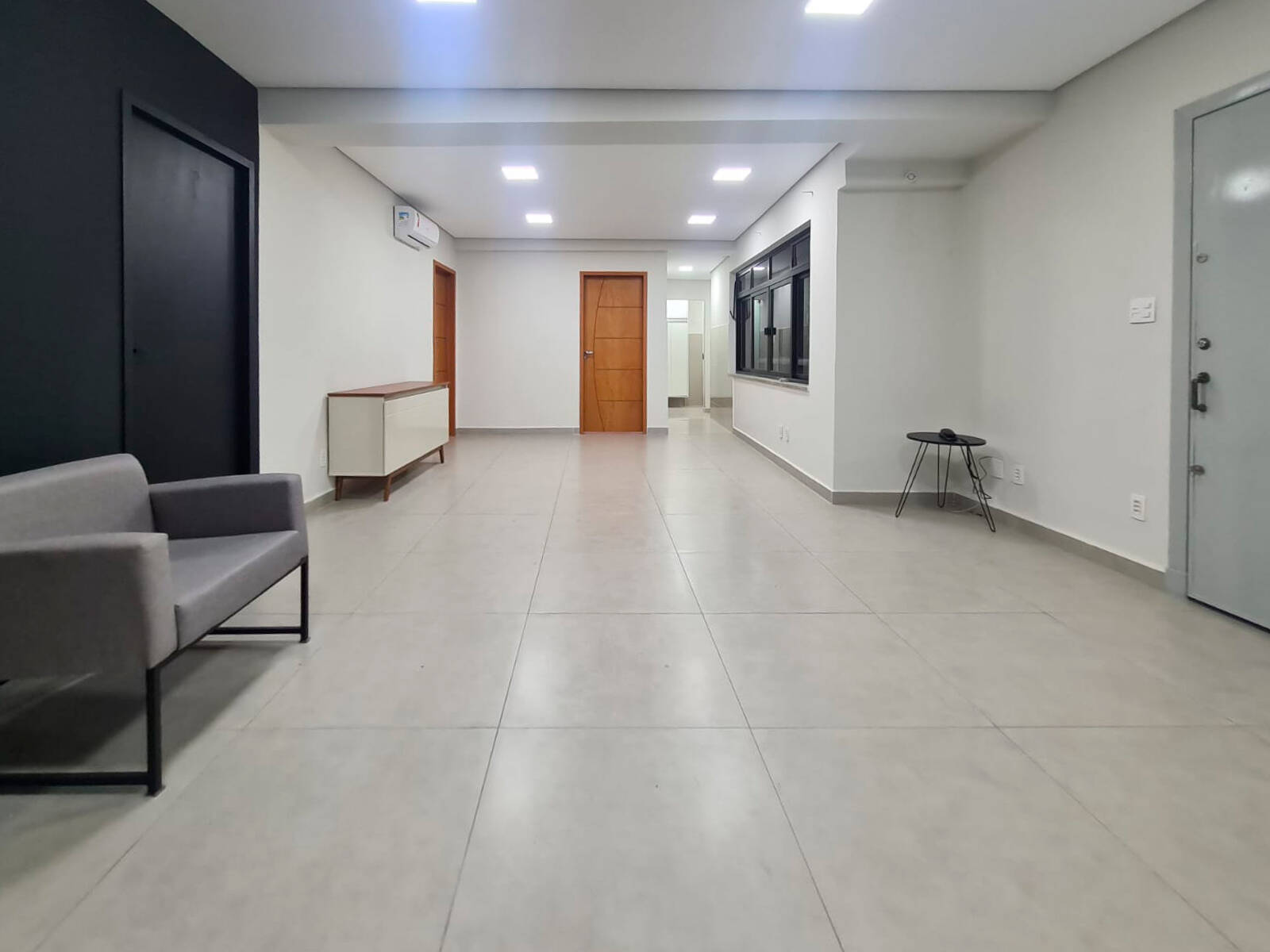  - Conjunto comercial para locação no Centro - SP