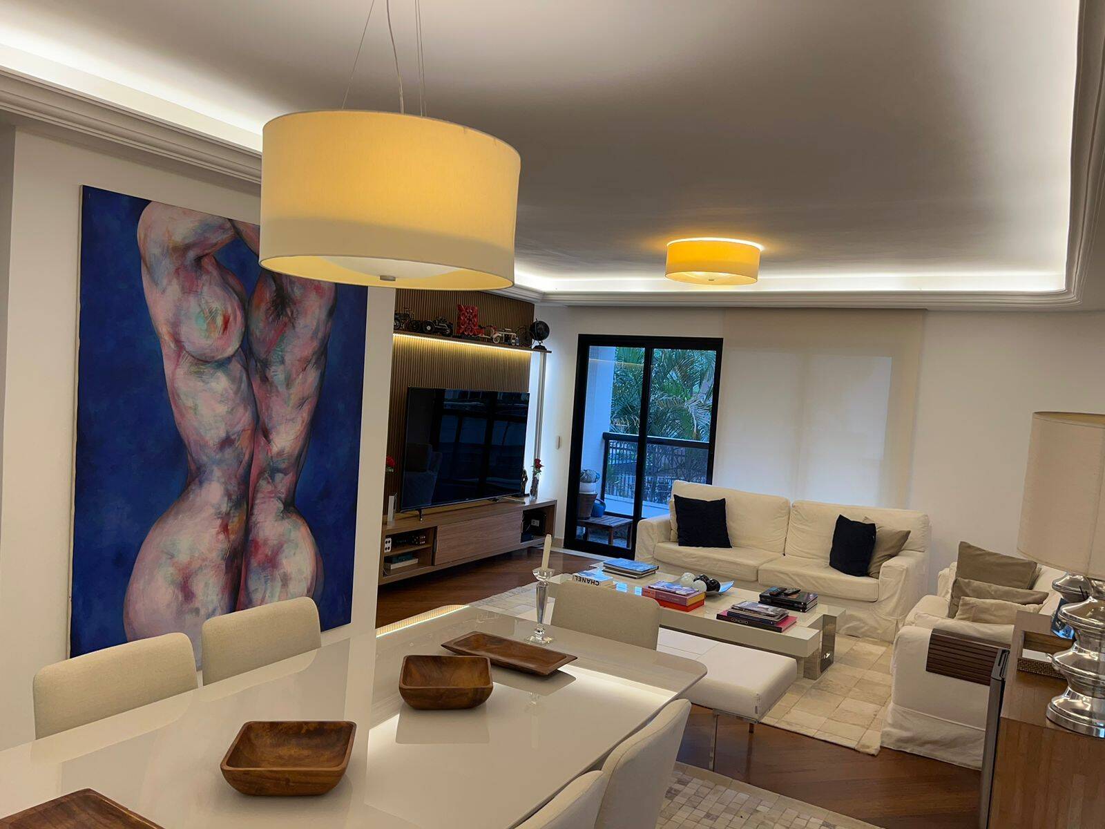  - Apartamento para locação em Moema com 3 suítes,170m²