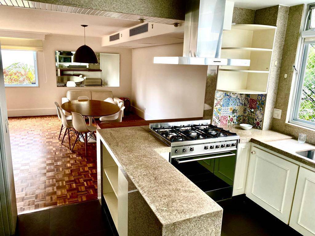 Apartamento p/ locação ou Venda 3 suítes e 2 vagas no Jardim Paulista, 207m - M Baroni Prime