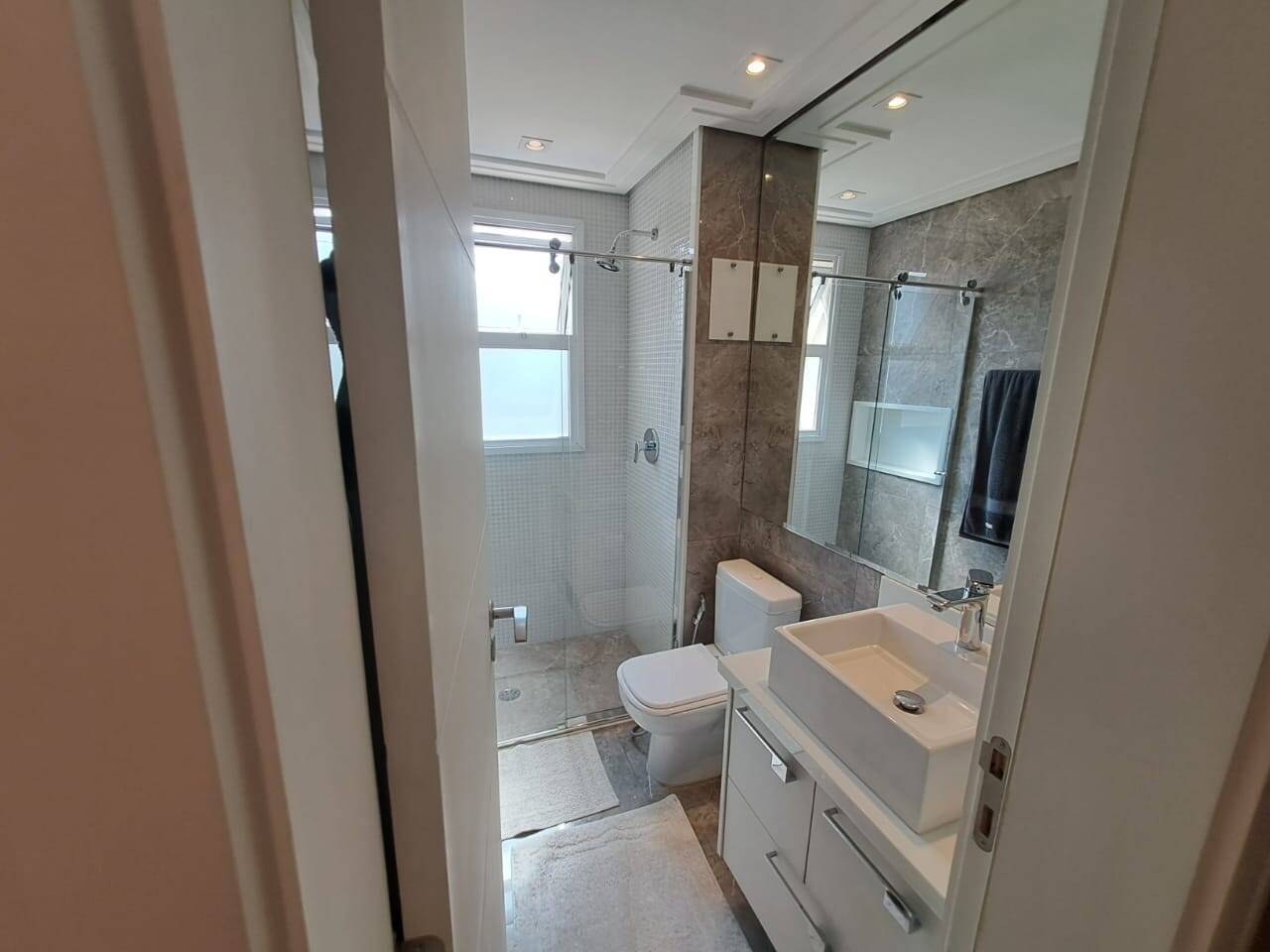  - APARTAMENTO A VENDA, CHACARA KLABIN , 4 SUITES, 4 VAGAS ,245M2 .1 POR ANDAR