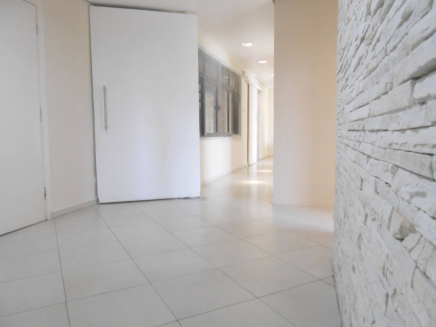  - Conjunto comercial para locação no Centro - SP