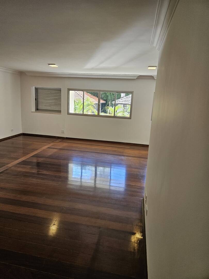  - Apartamento com 3 dormitórios para locação no Jardim Paulista