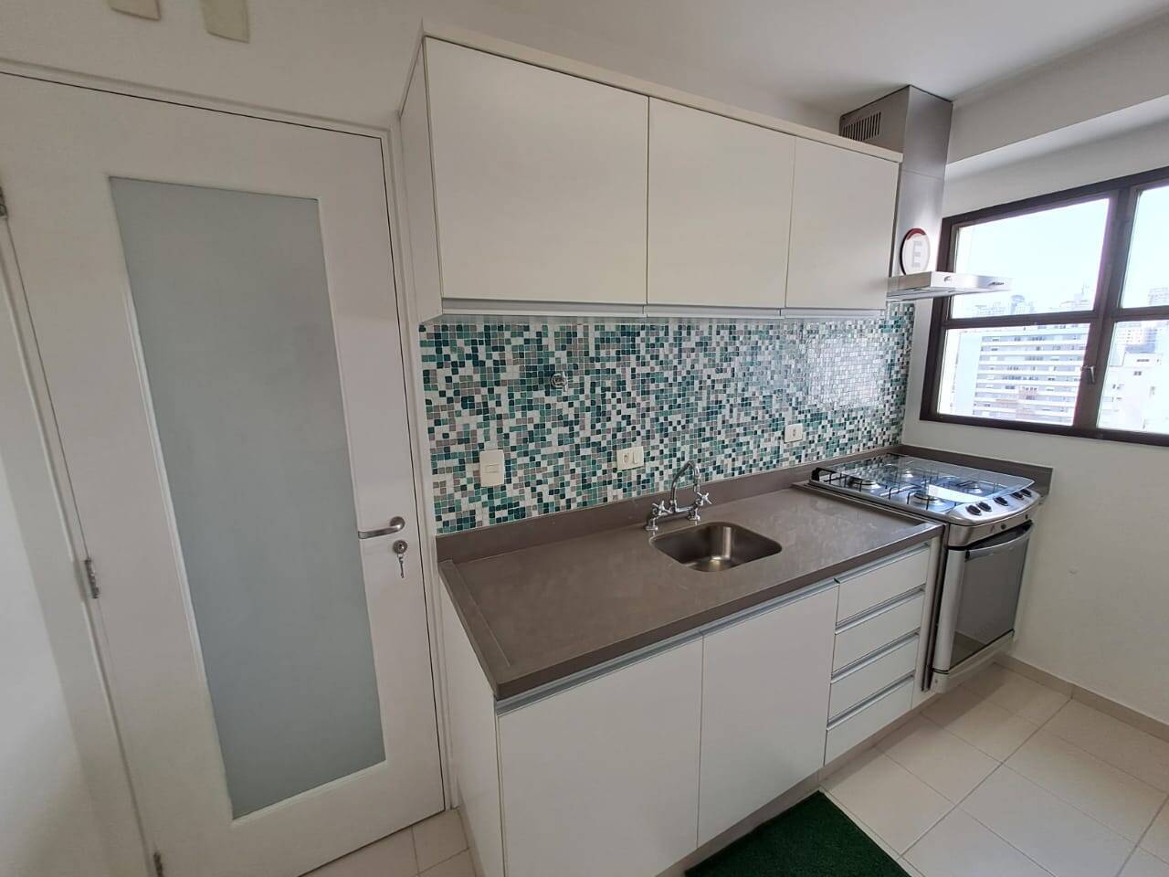 APARTAMENTO PARA LOCAÇÃO , JARDIM PAULISTA , 130M2 , 3Q(1 SUITE ), 2 VAGAS - M Baroni Prime