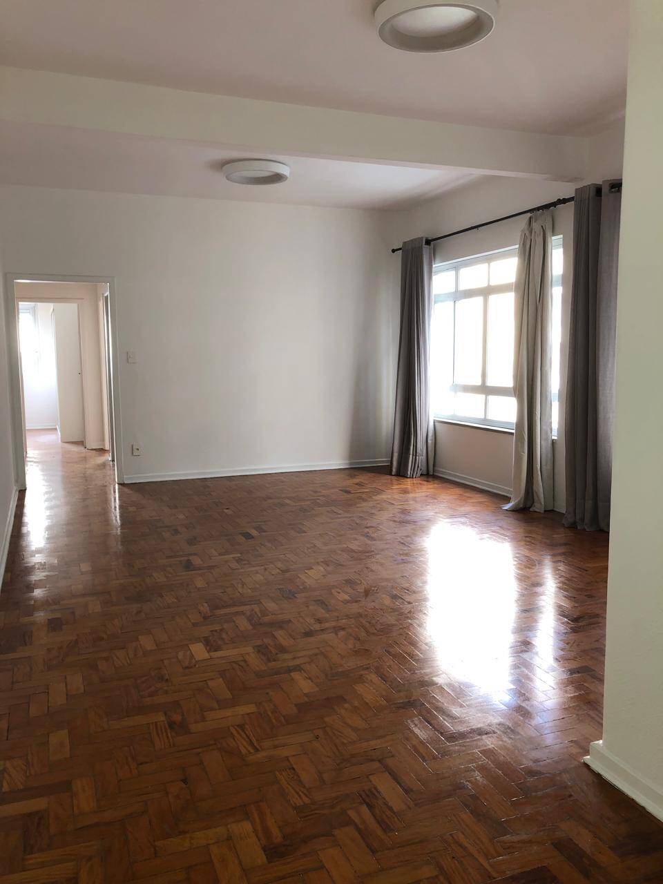 Apartamento com 2 dormitórios para locação no Jardim Paulista - M Baroni Prime