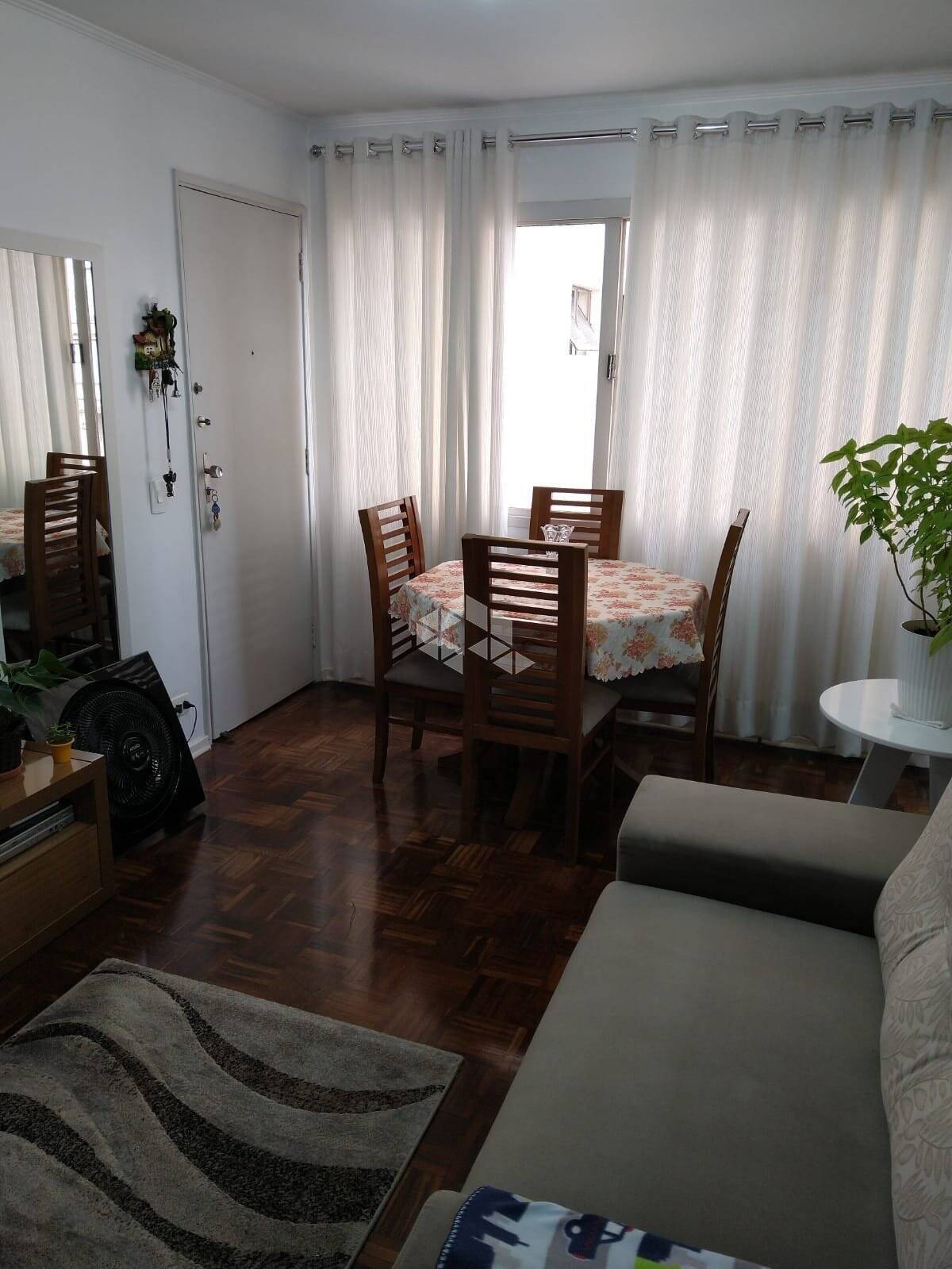  - APARTAMENTO Á VENDA , CENTRO/C.ELISEOS , COM 63M2 , 2Q ,2 B , 1VAGA COBERTA