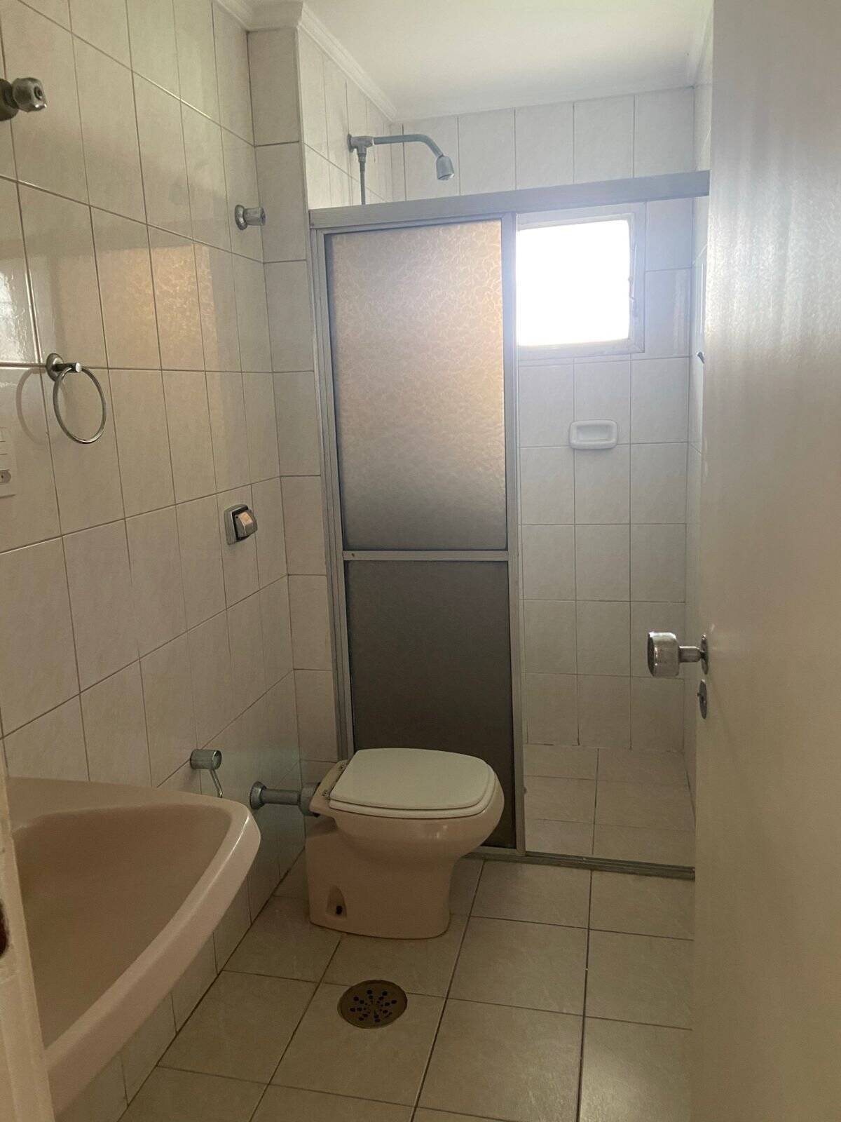  - APARTAMENTO PARA LOCAÇÃO, PINHEIROS , 150 M2 , 3 DORMS (1SUITE), 1 VAGA.