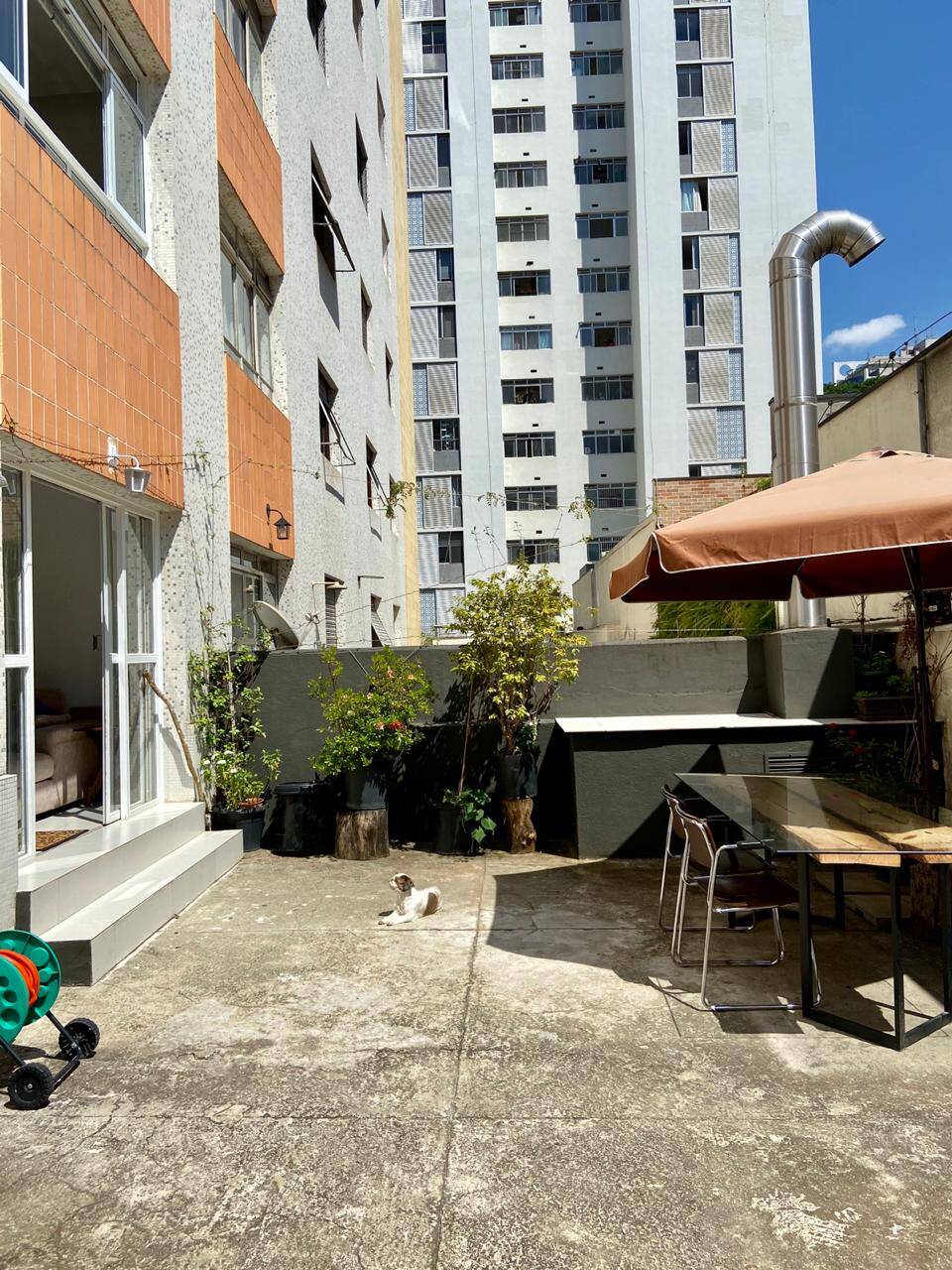  - Apartamento com 2 dormitórios à venda na Bela Vista