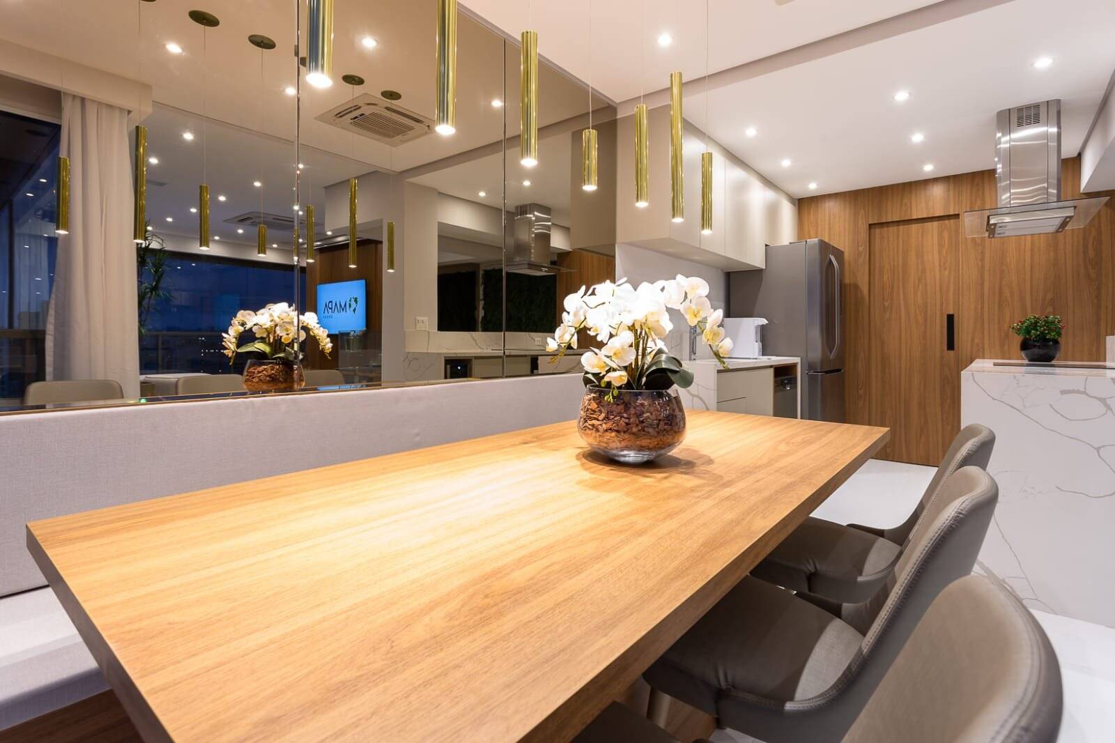  - Apartamento com 2 dormitórios para locação na Oscar Freire