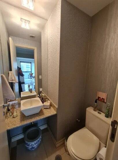 Apartamento à venda com 3 quartos, 178m² - Vila Anglo Brasileira,