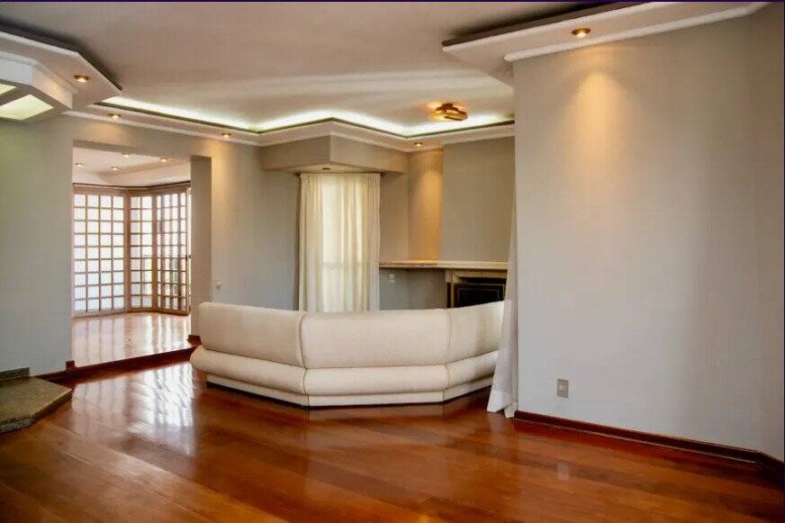  - Apartamento com 3 dormitórios para locação em Moema