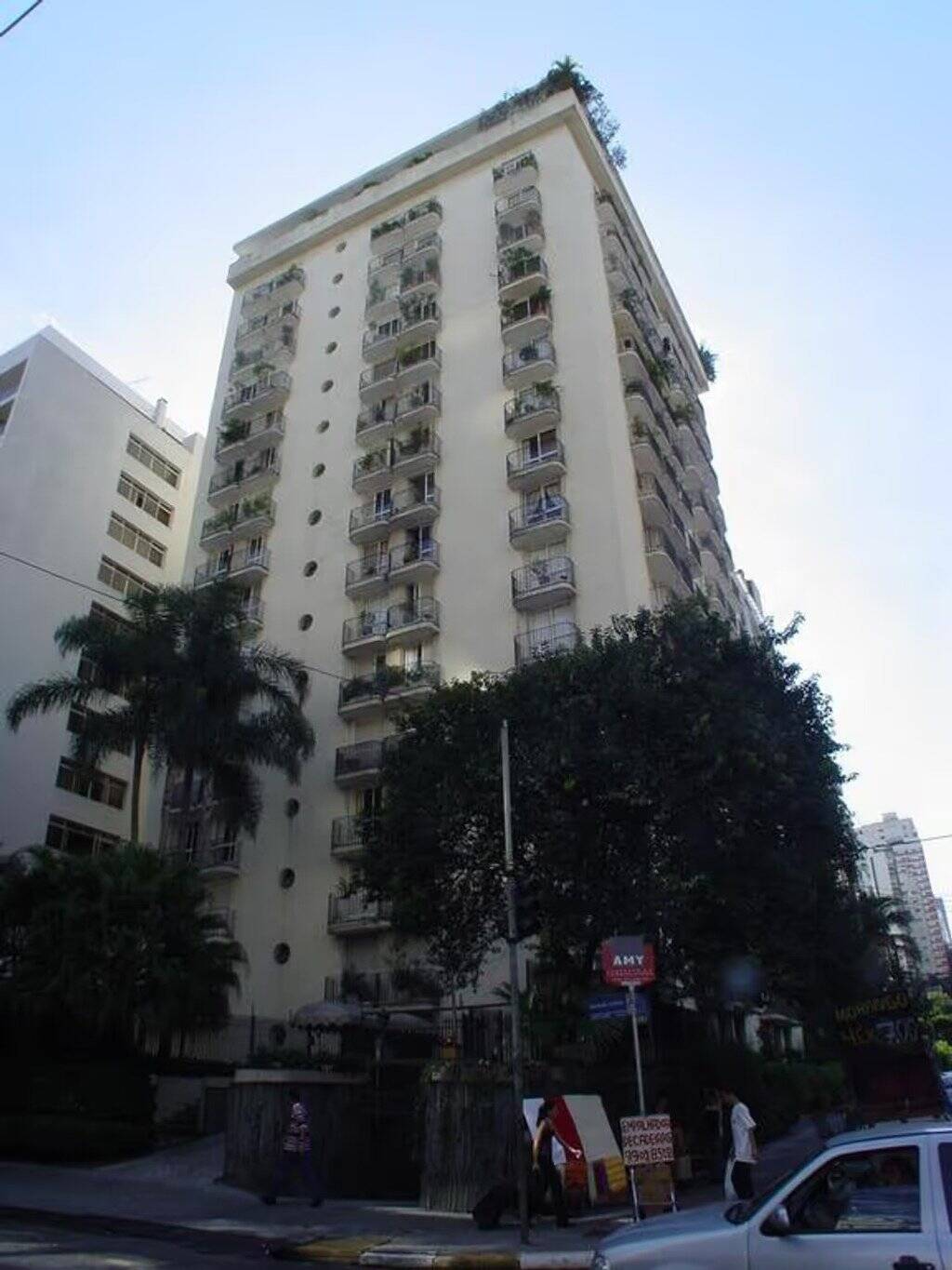 Apartamento com 4 dormitórios à venda no Jardim Paulista - M Baroni Prime