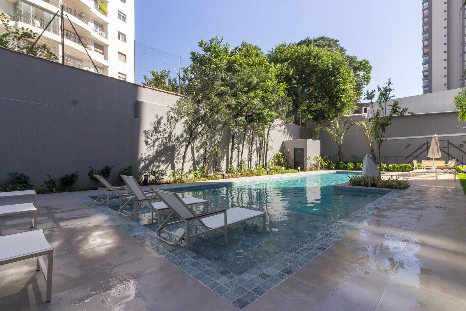  - Studio com 1 dormitório para locação em Pinheiros