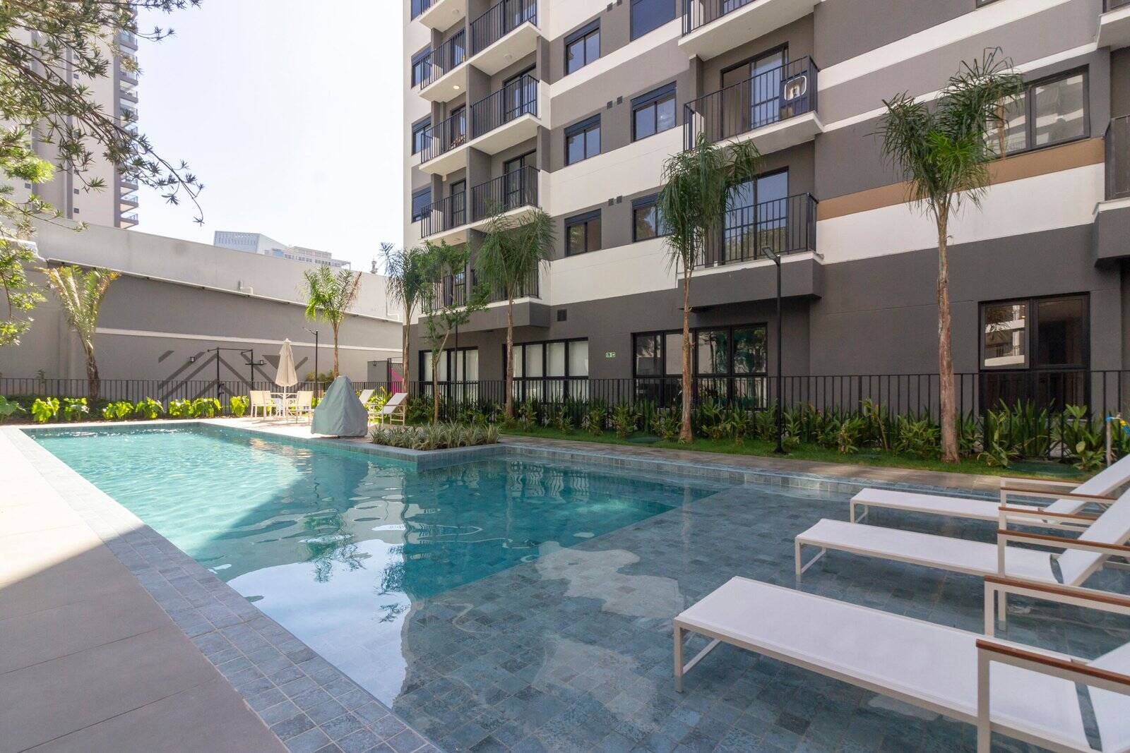  - Studio com 1 dormitório para locação em Pinheiros