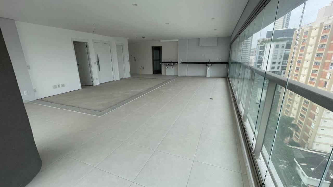 Apartamento à venda com 3 quartos, 144,00m² - Sumarezinho,