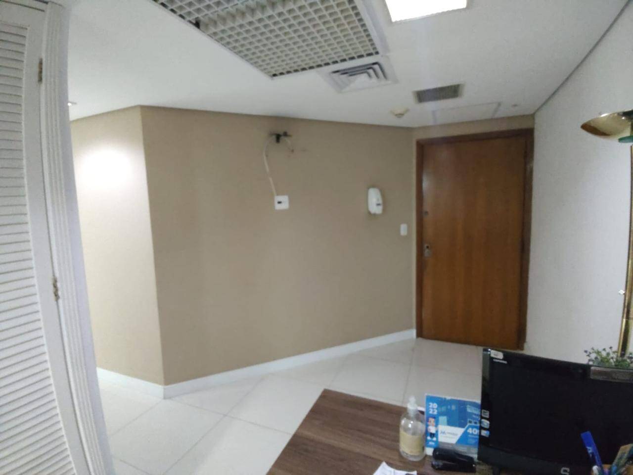 Conjunto comercial com 2 salas para locação em Moema - M Baroni Prime