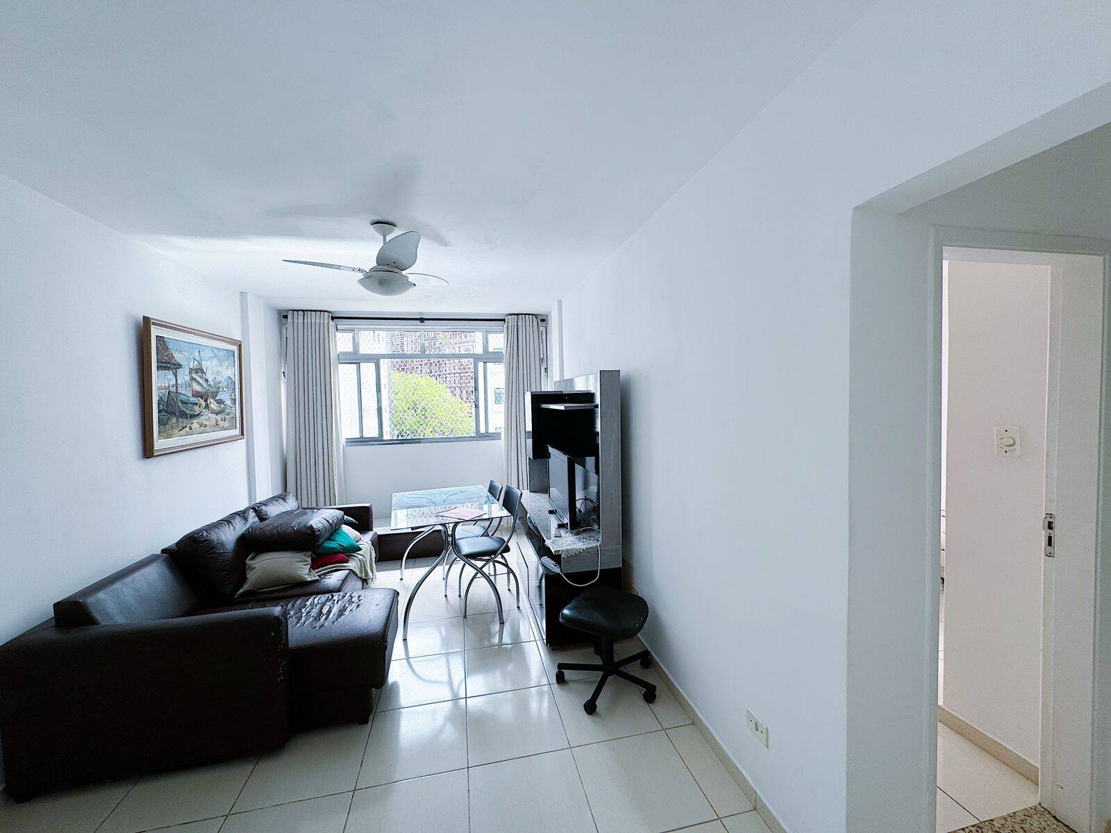  - Apartamento com 2 dormitórios para locação na Bela Vista