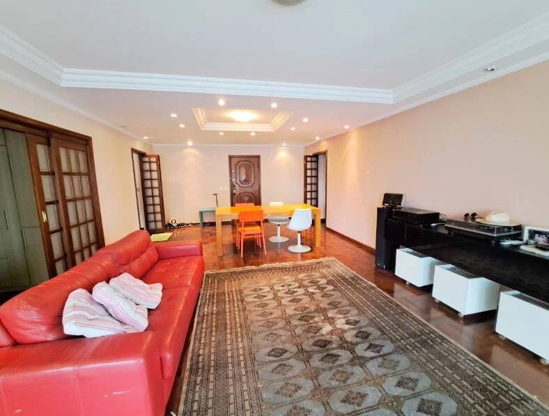 Apartamento à venda com 3 quartos, 133m² - Perdizes,