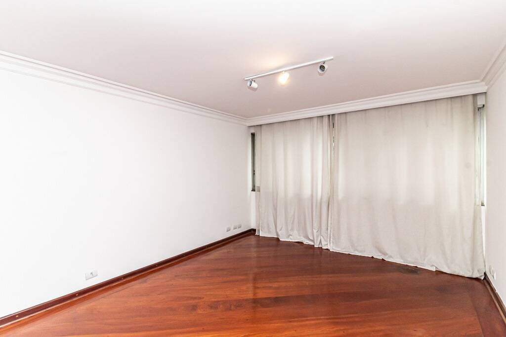  - Apartamento com 3 dormitórios para locação na Vila Mariana