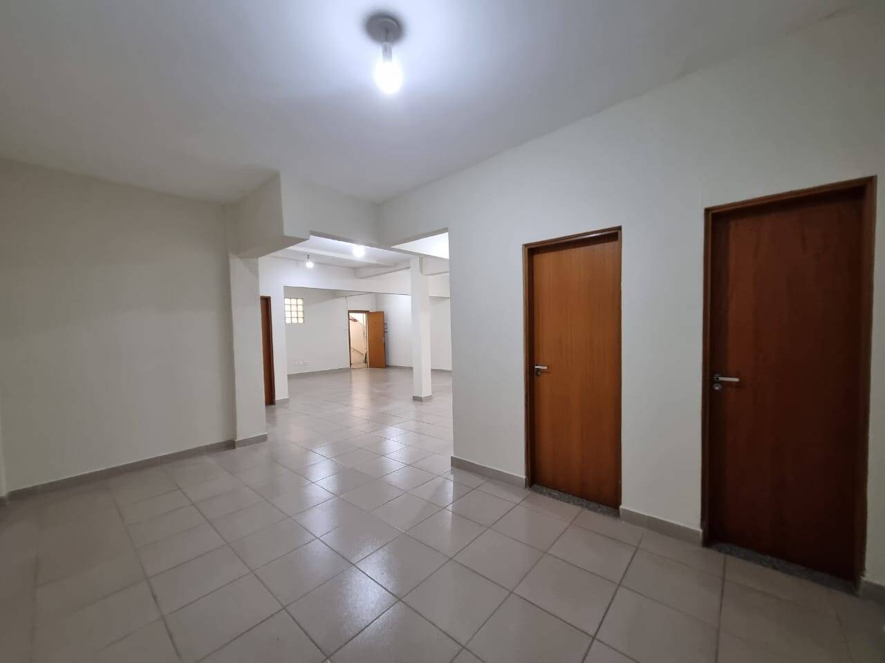Sala comercial para alugar, 80m² - Centro,