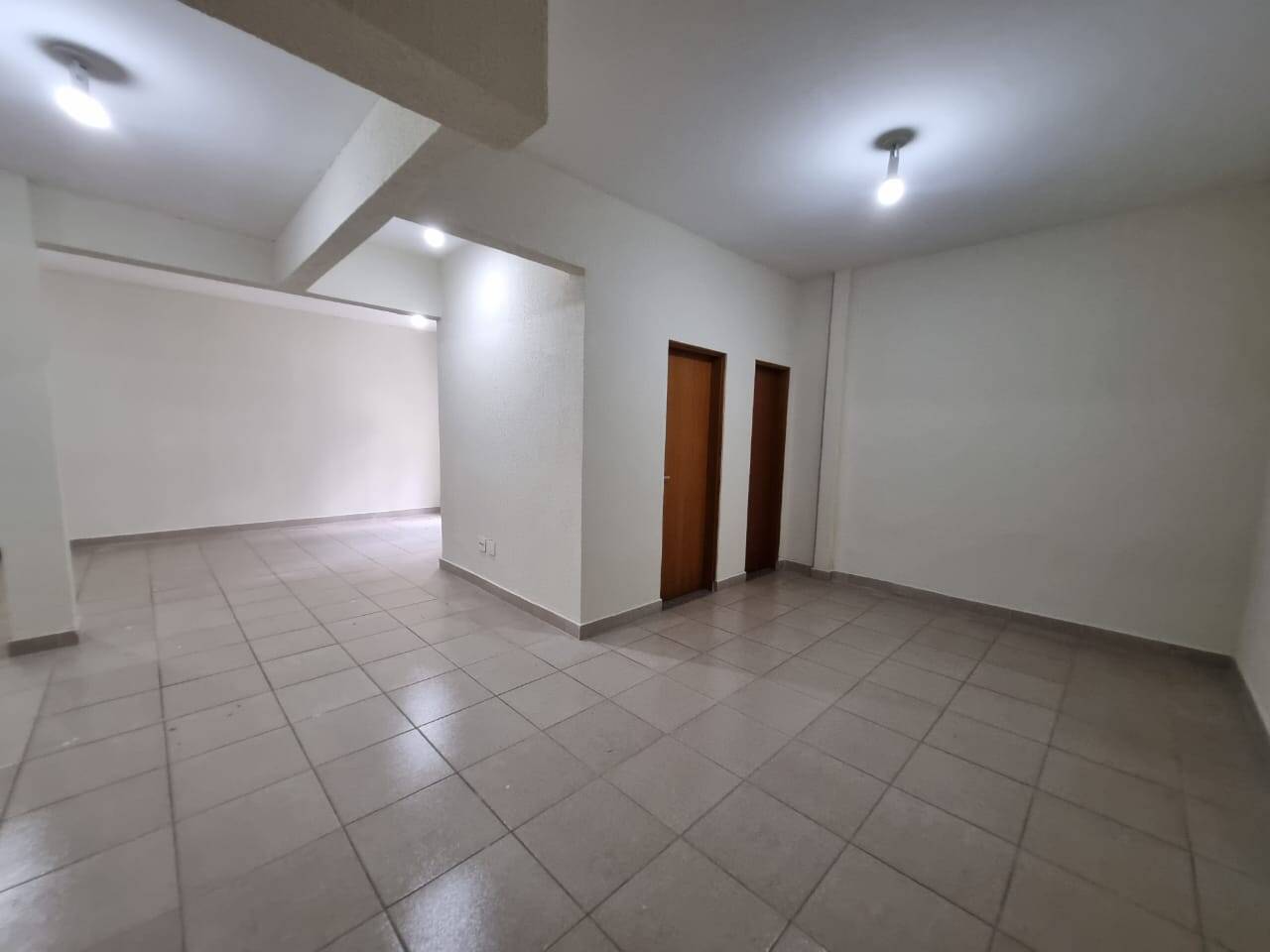 Sala comercial para alugar, 80m² - Centro,