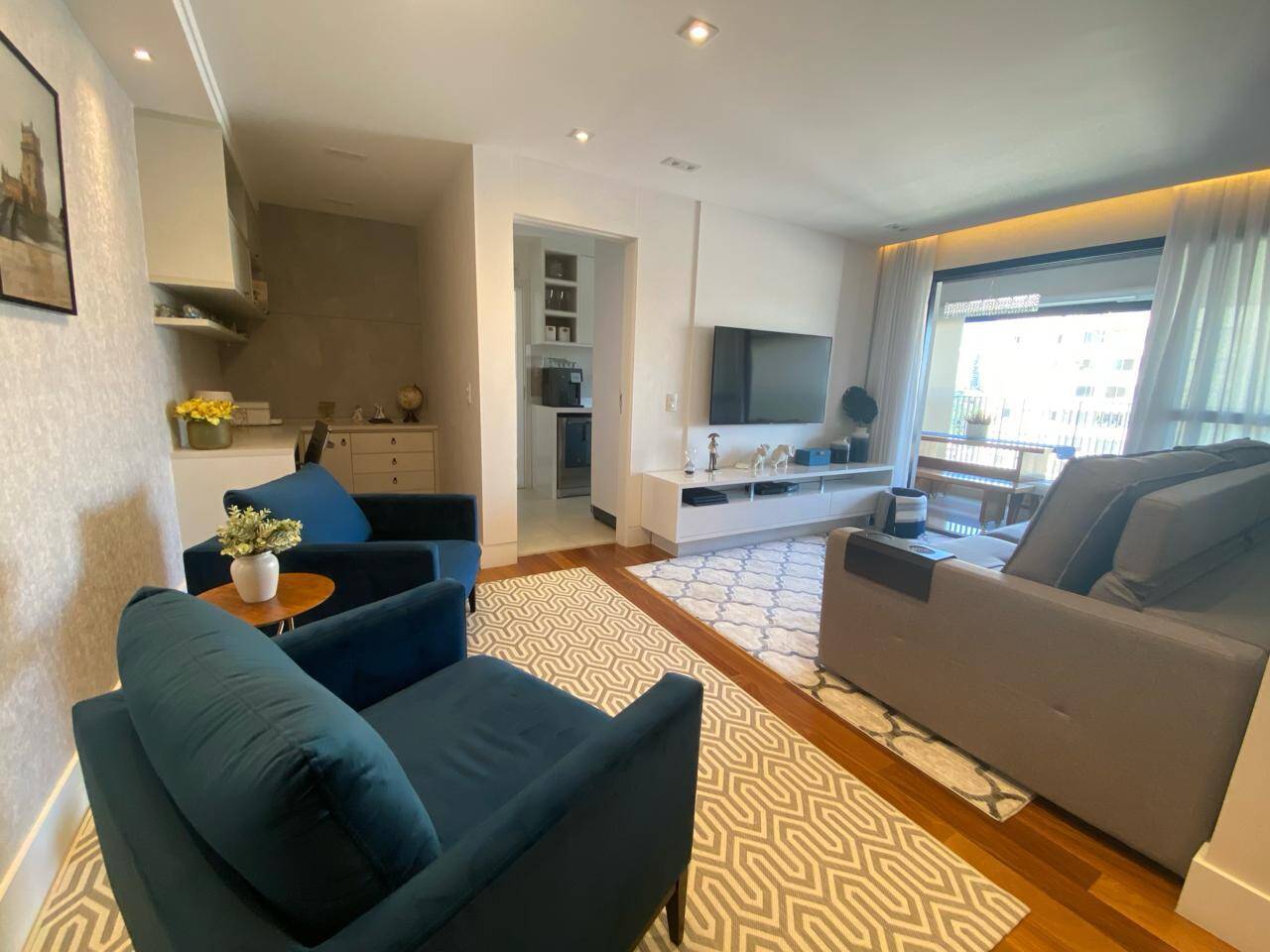 Apartamento à venda com 3 quartos, 116m² - Perdizes,