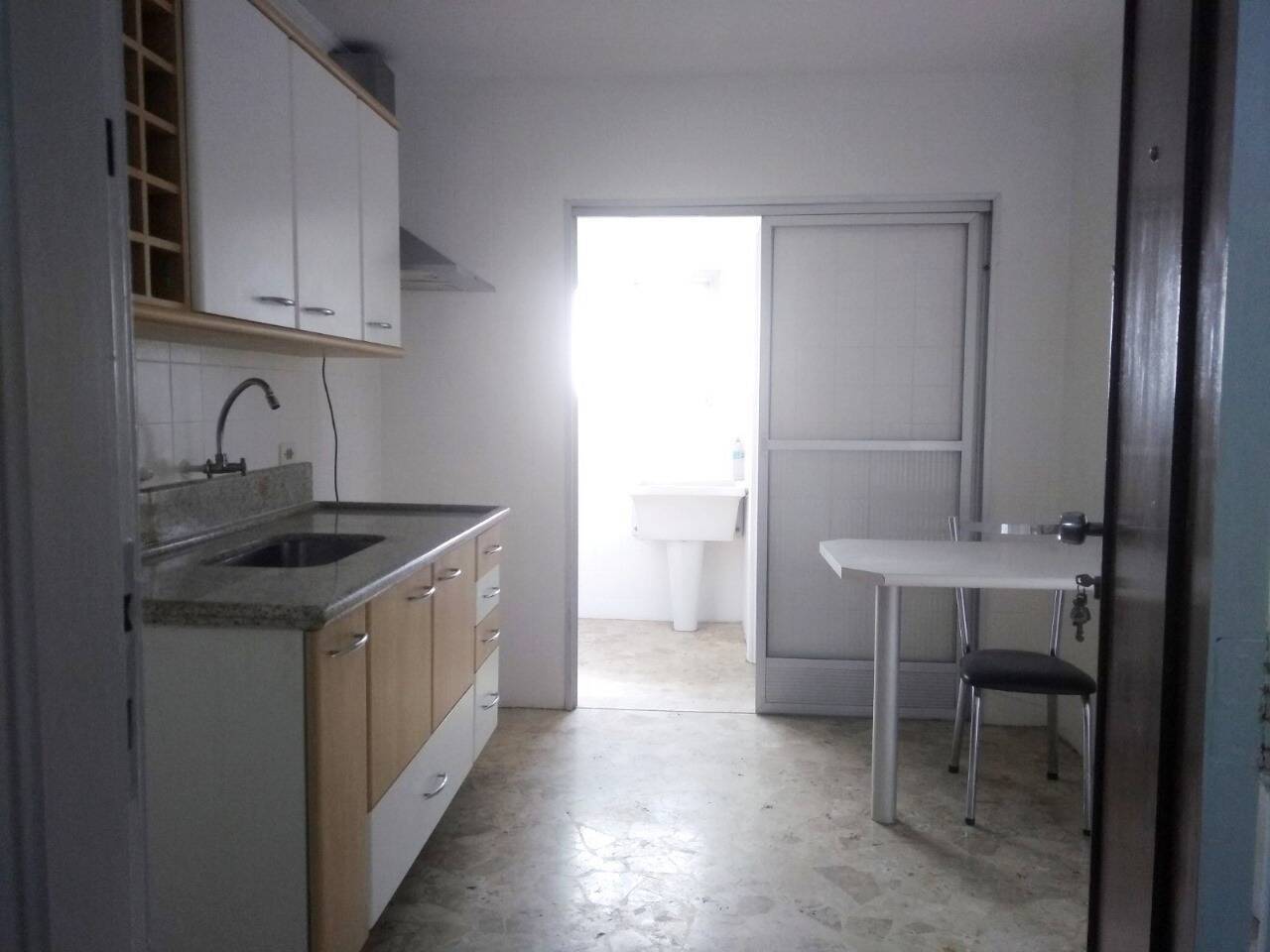  - Apartamento para locação 02 dormitórios 01 vaga 76 m² - Paraíso