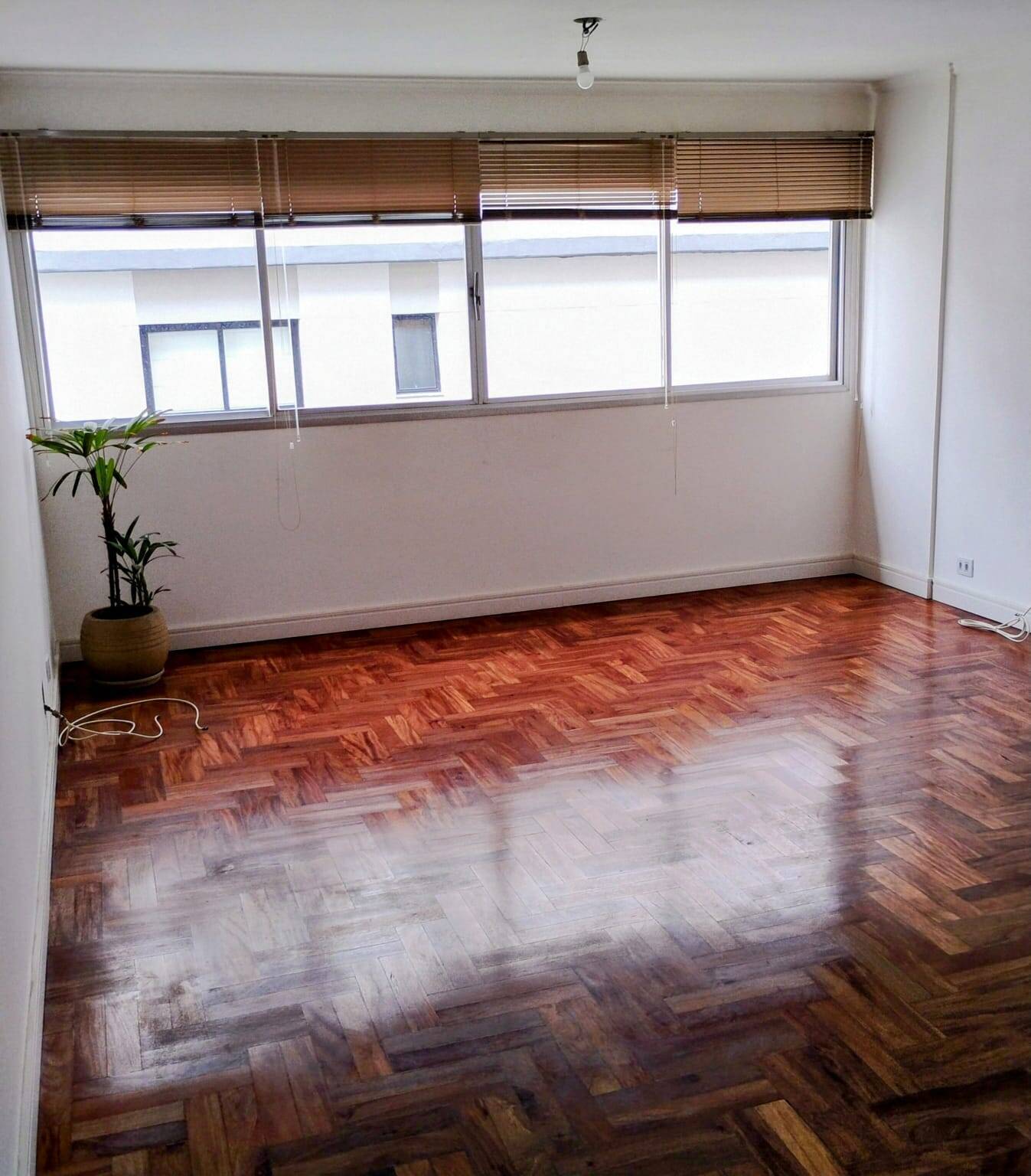 Apartamento à venda com 3 quartos, 114m² - Cerqueira César,